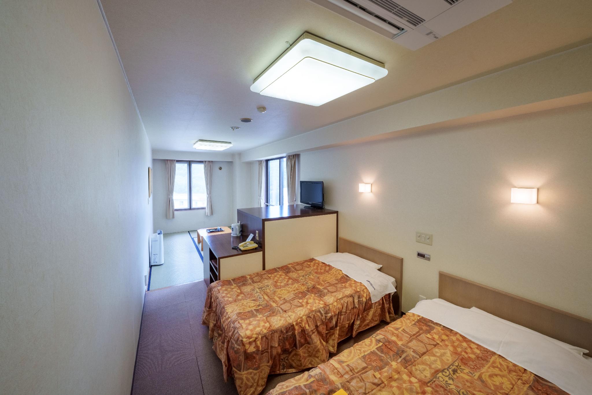 Room Assigned on Arrival, East Wing