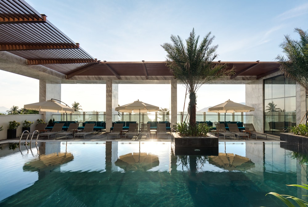 Citadines Bayfront Nha Trang 1/48