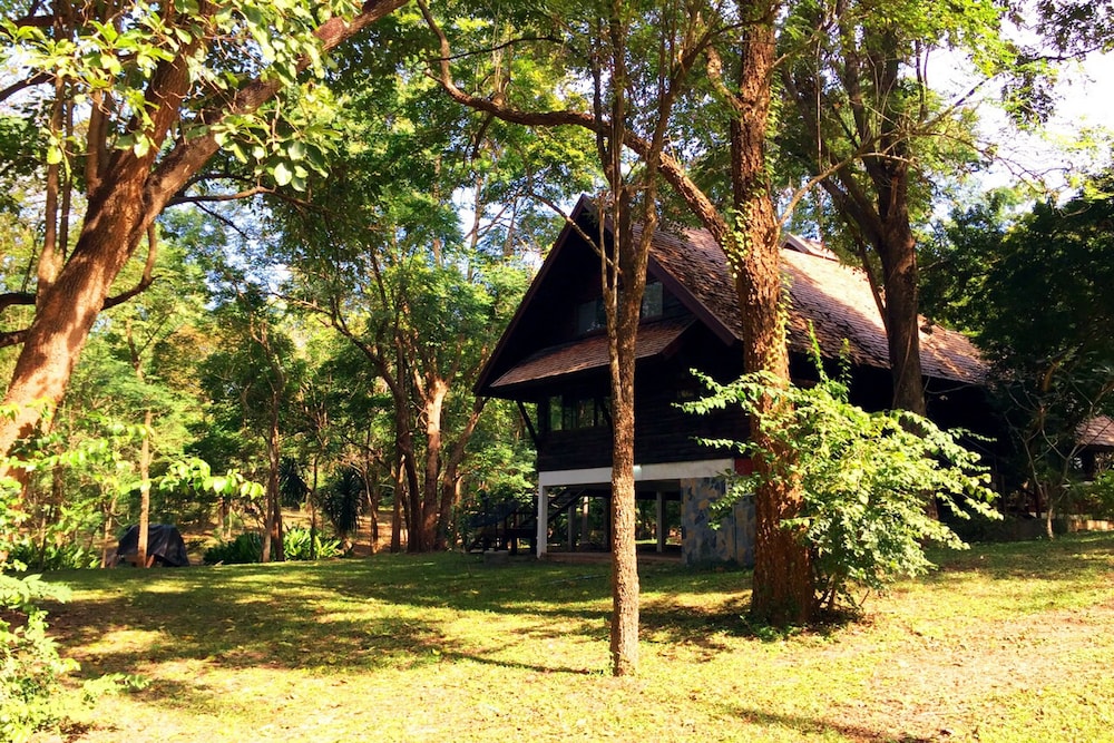 Baan Parimtarn Kanchanaburi 42/44