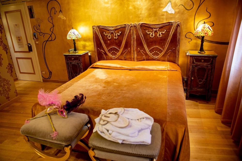 Ca Dell Arte Hotel 36/71