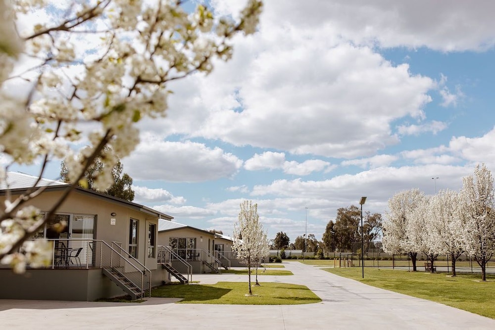 TINDARRA RESORT 5/73