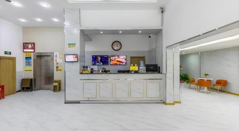 Lobby at GreenTree Inn Lanzhou Gongjiawan Yangjiaqiao Express Hotel, LANZHOU