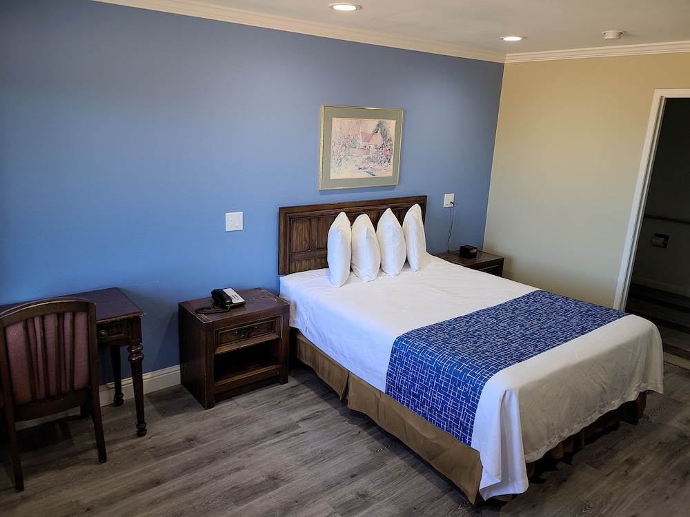 Travelodge by Wyndham Clearlake 13/36