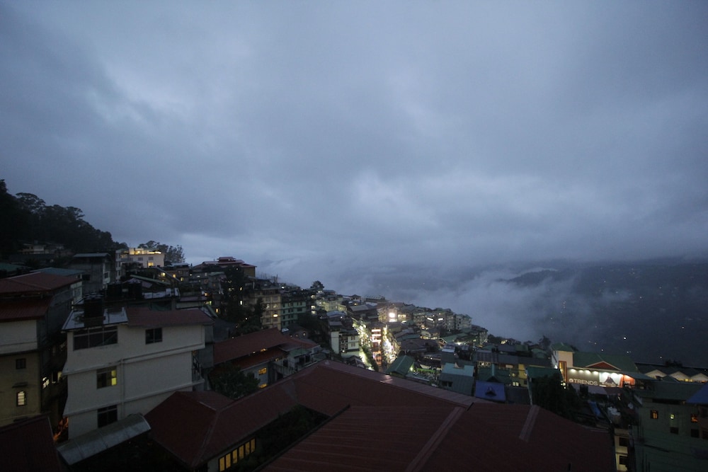 SUMMITTTAKSHANG RESIDENCY,HOTEL AND SPA 16/29