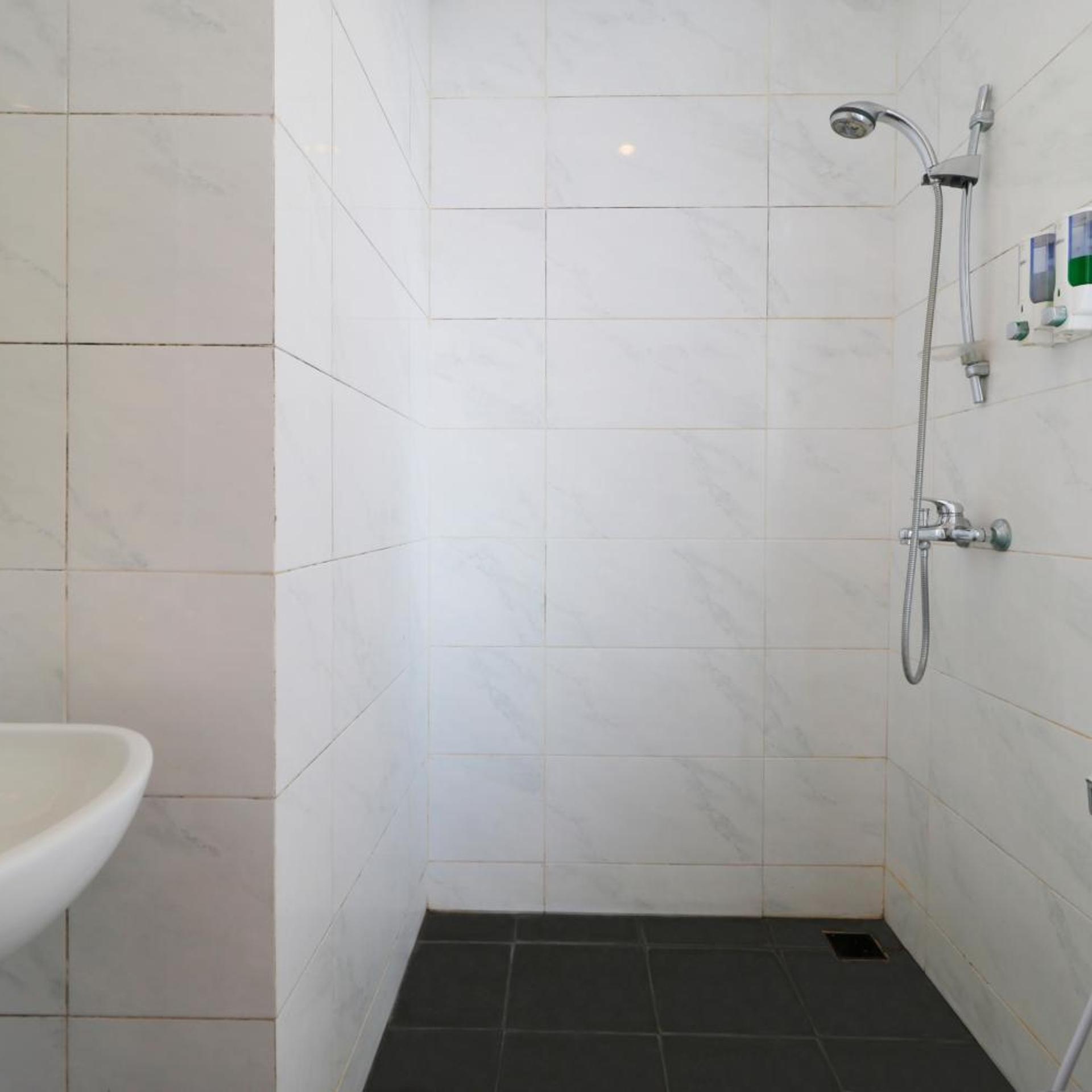 Sari, Double Bed, Pool View، Vansari Hotel 3/6