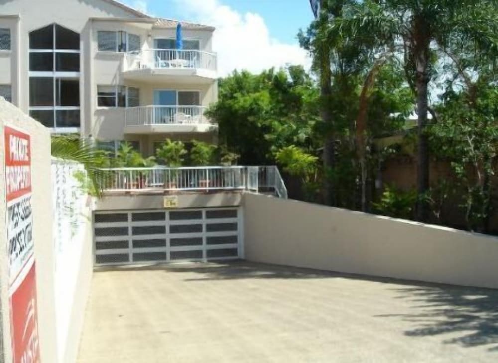 Le Lavandou Holiday Apartments 3/50