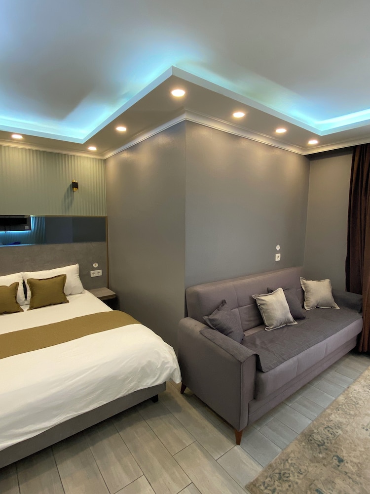 Sahrakent Suite 13/50