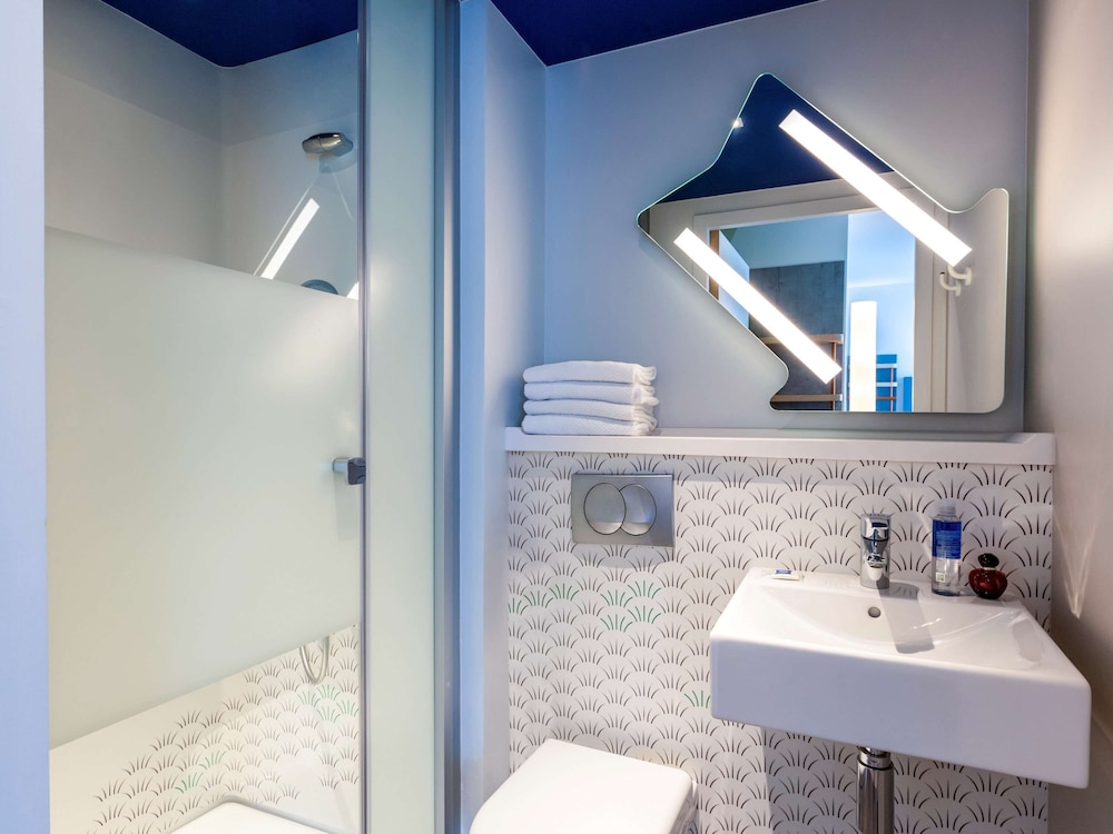 Ibis Budget Paris Clichy Mairie 14/65