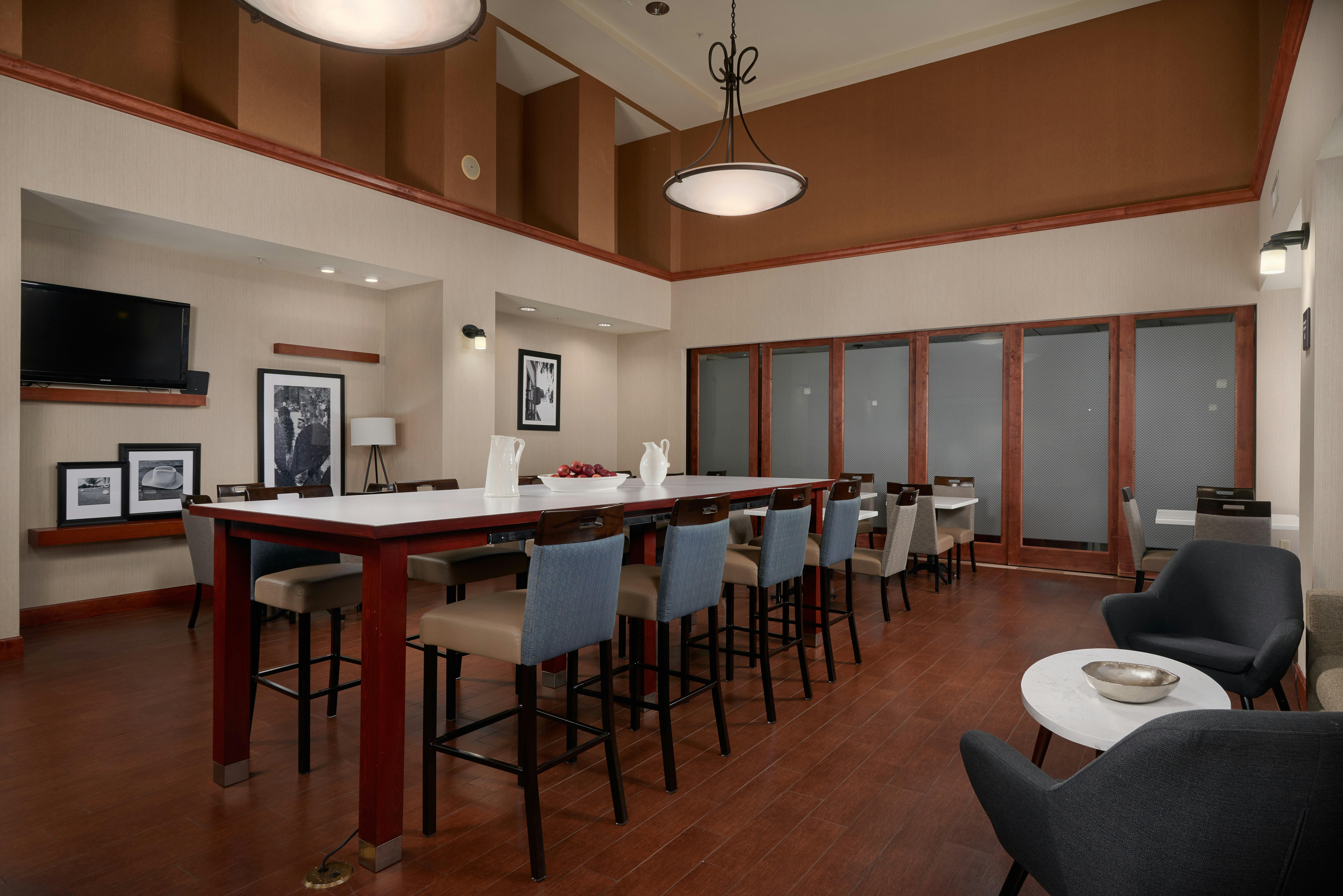 Hampton Inn & Suites Phoenix-Surprise 25/40