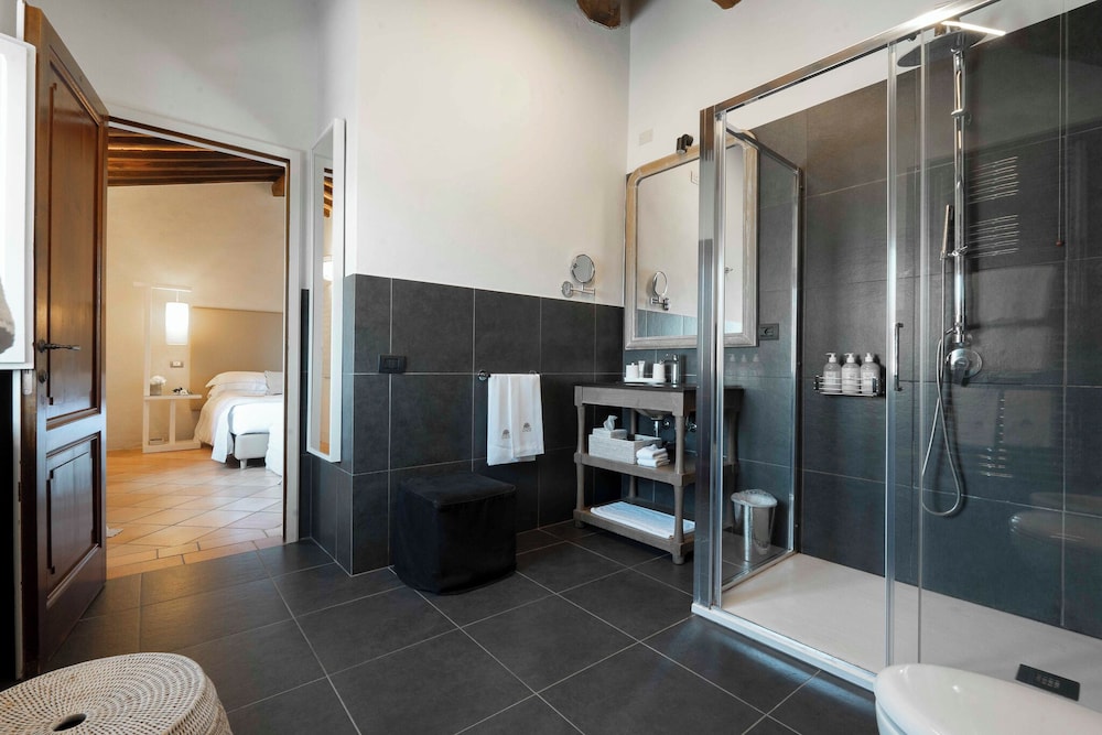 Locanda Le Piazze 76/77