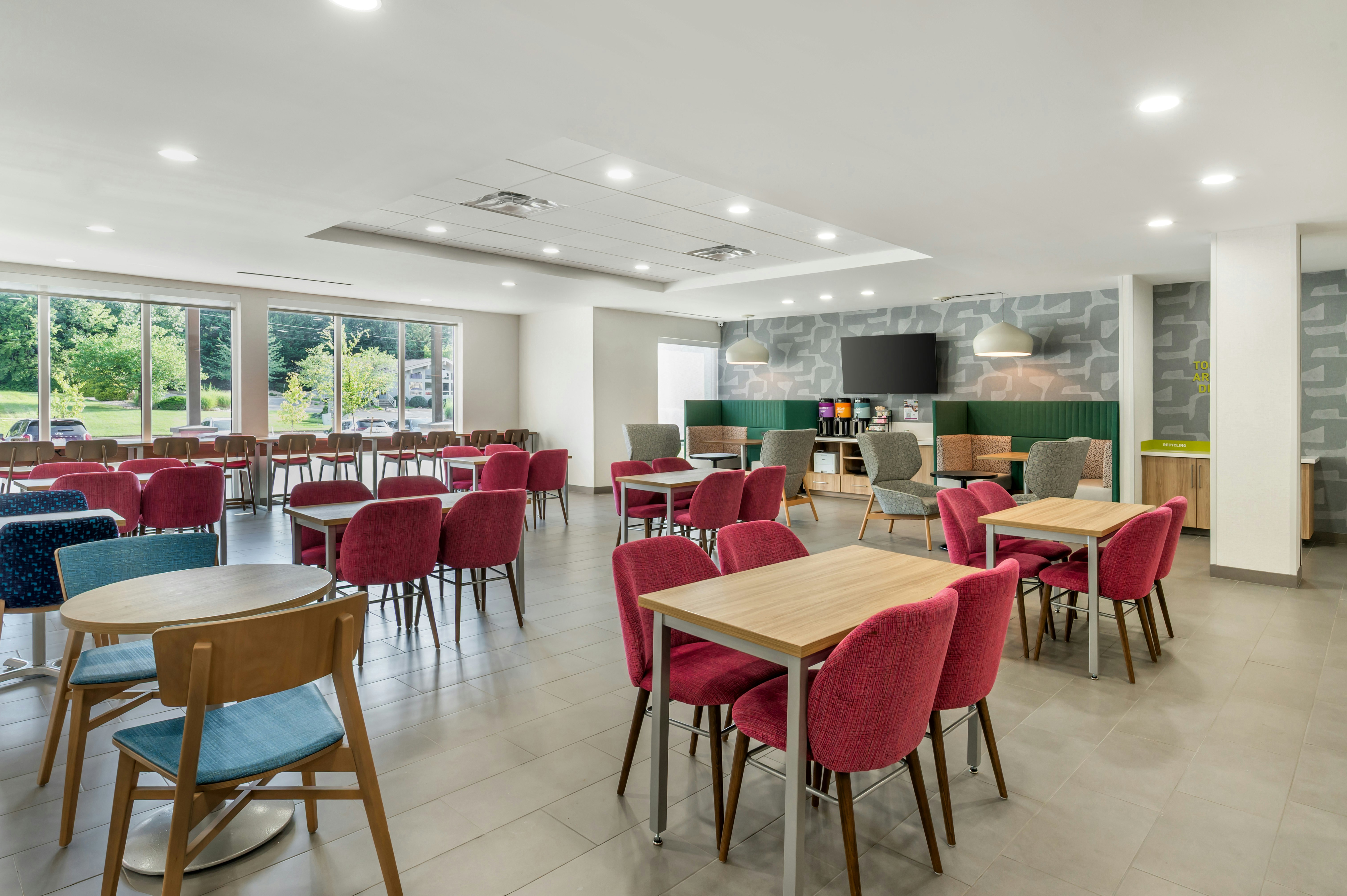 Home2 Suites by Hilton Harrisonburg University 40/50