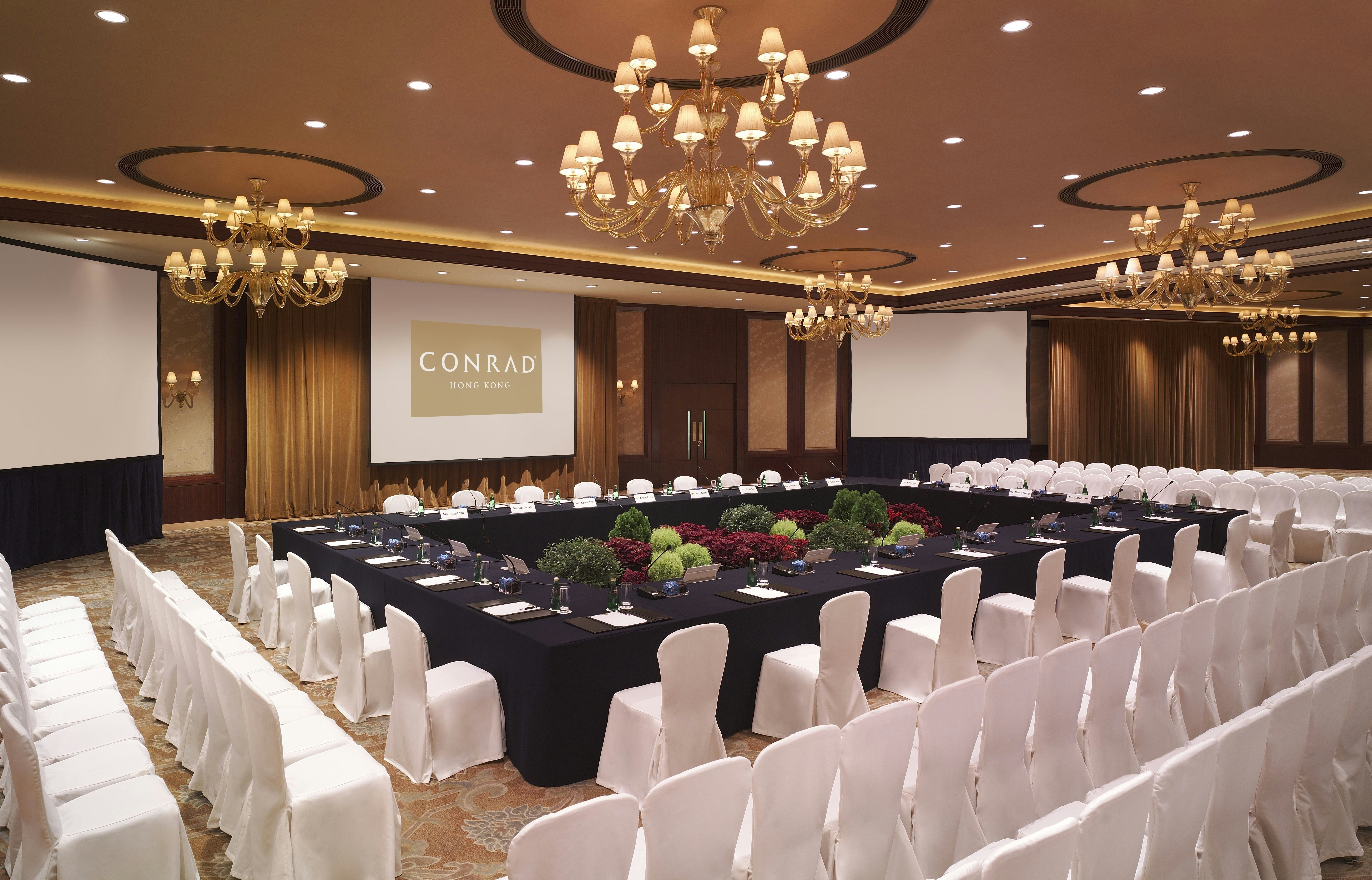 Conrad Hong Kong 61/74