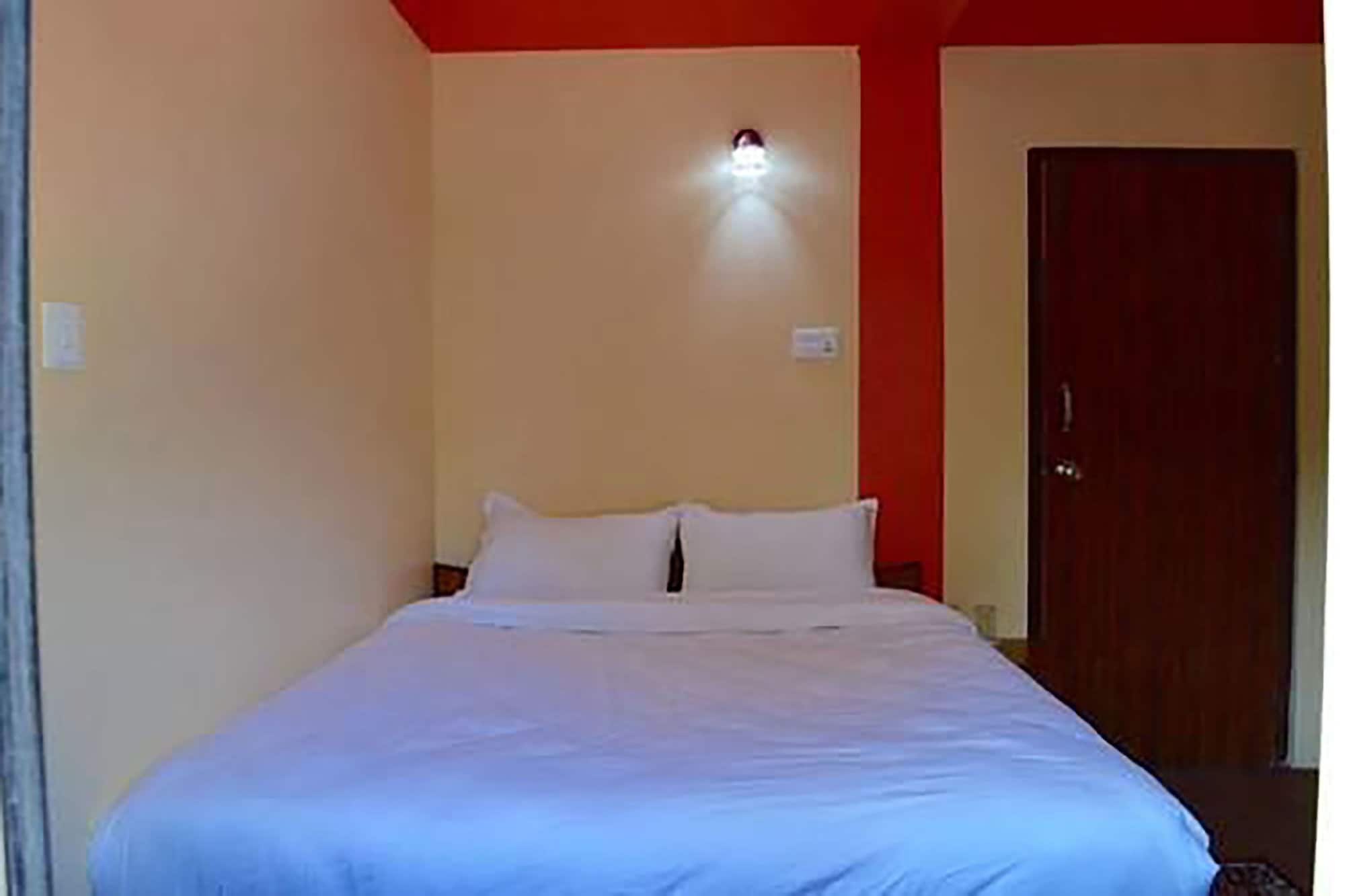 2 BEDROOMS, STANDARD, TWIN BEDS, PRIVATE BATHROOM