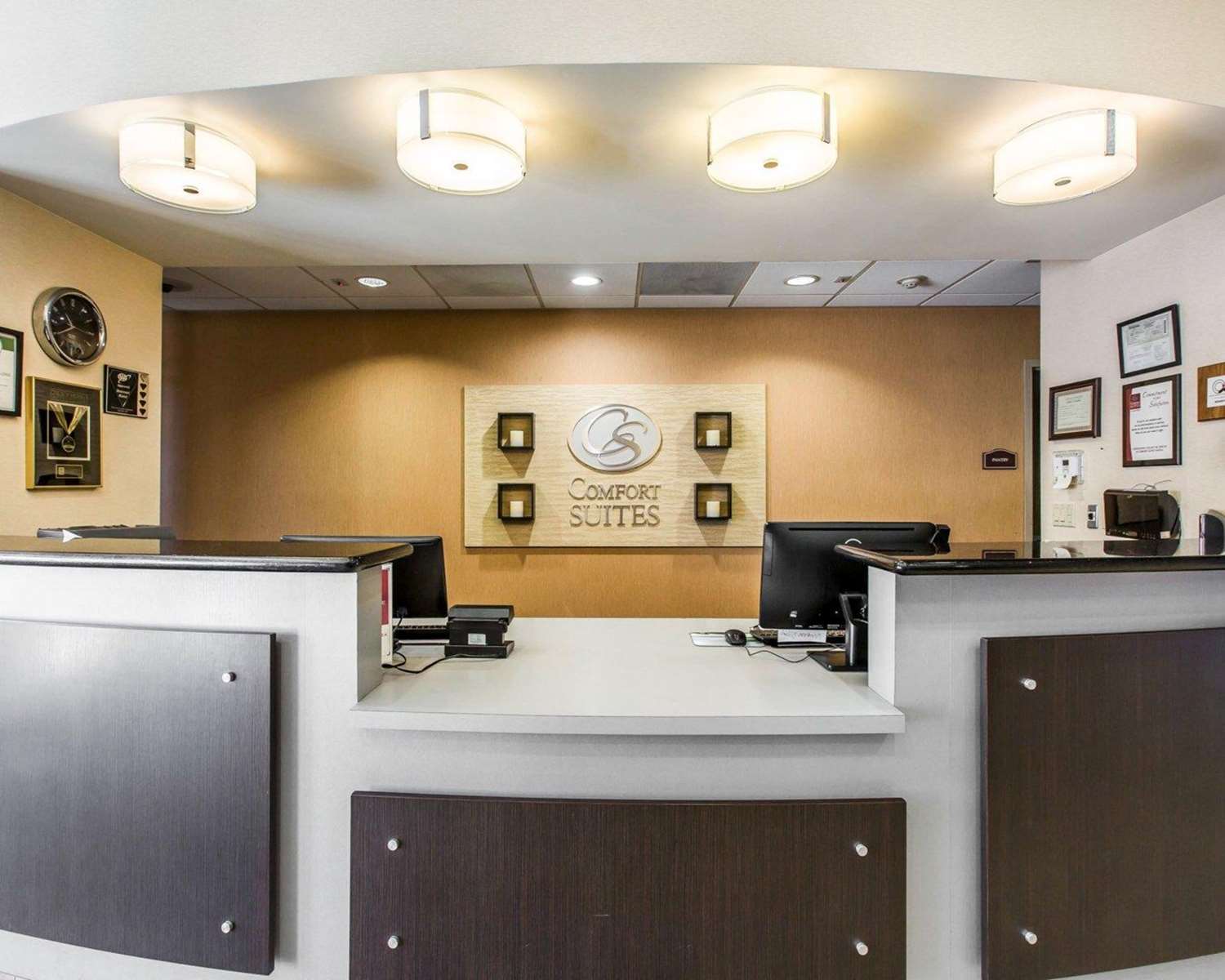 Comfort Suites Near City of Industry - Los Angeles 7/23