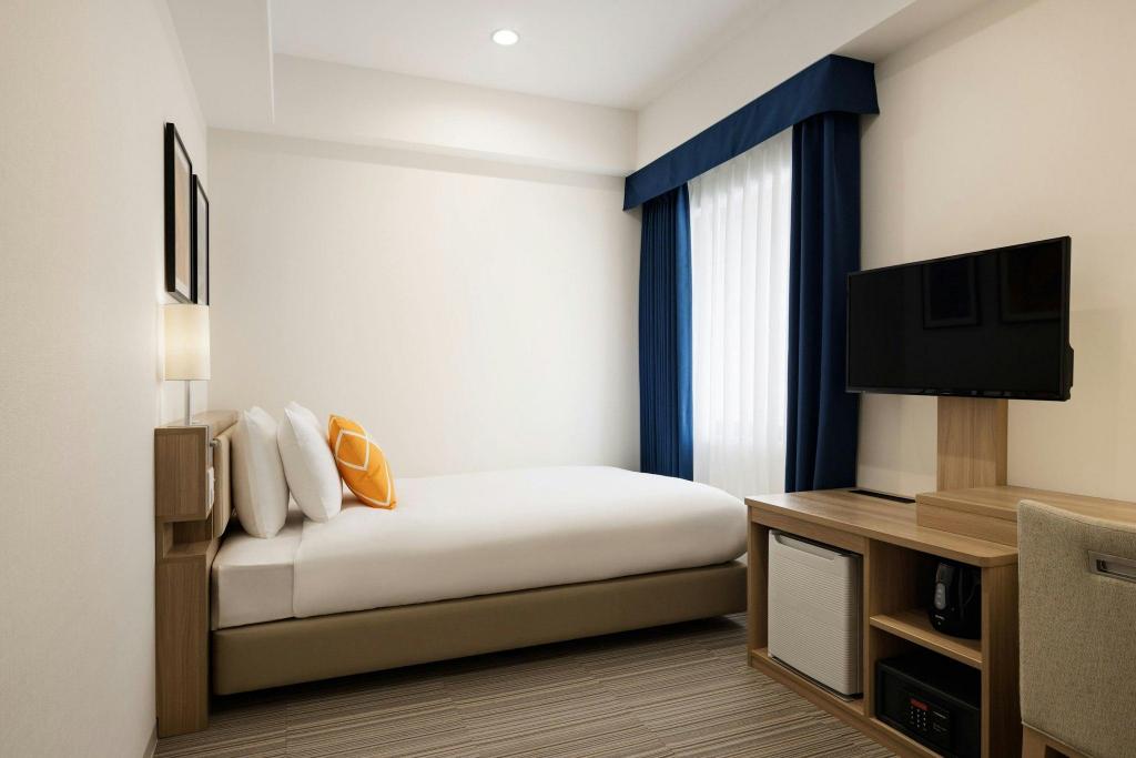 Guest Room, Single, Single Bed, Accessible