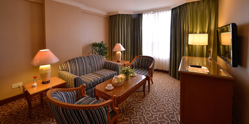 Pearl View Hotel 34/50