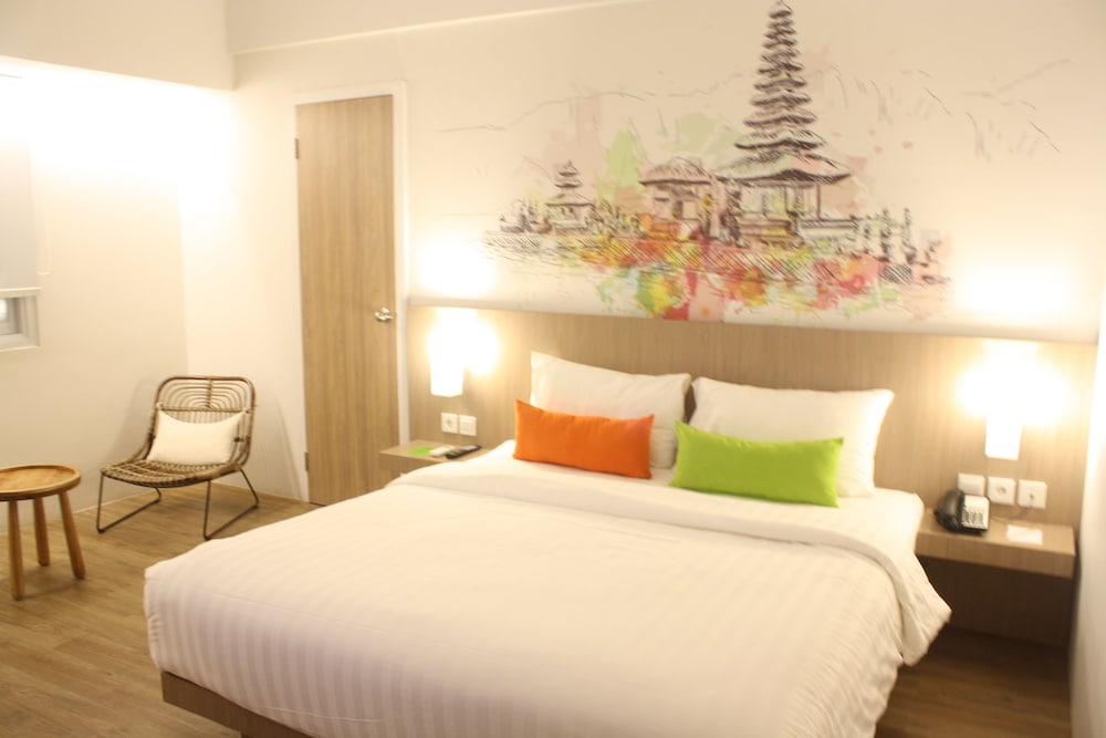 Zuri Express Jimbaran Bali 8/48