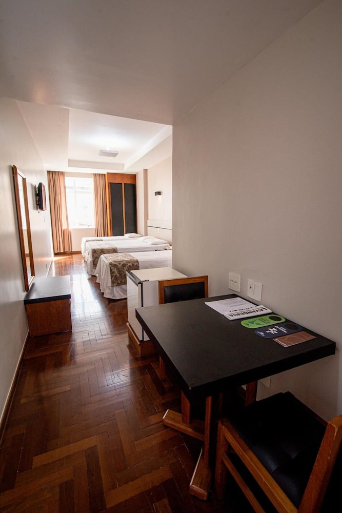 SERRANO RESIDENCIAL HOTEL 45/54