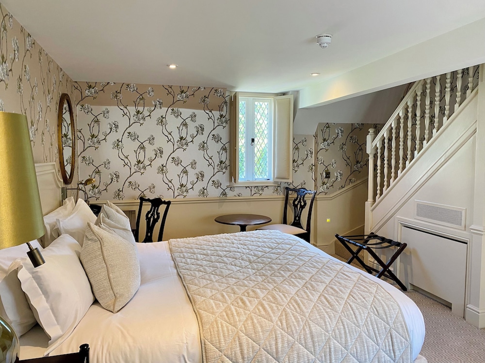 TRADITIONAL, DOUBLE BED