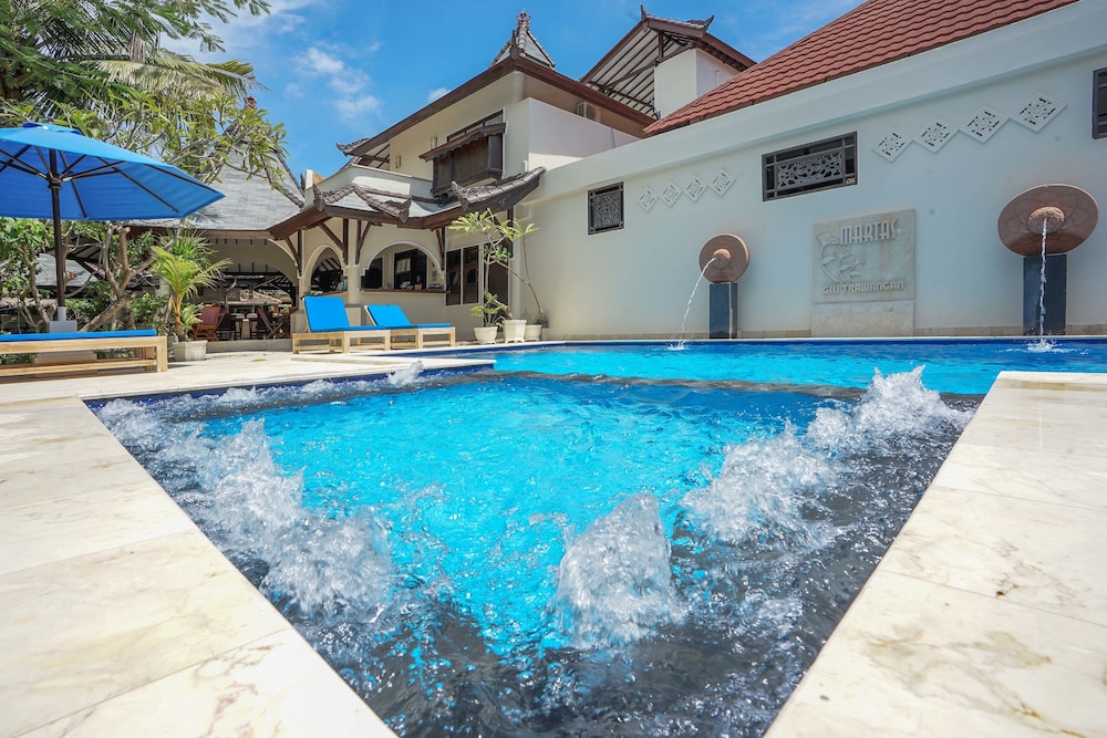 Martas Hotel Gili Trawangan 35/43
