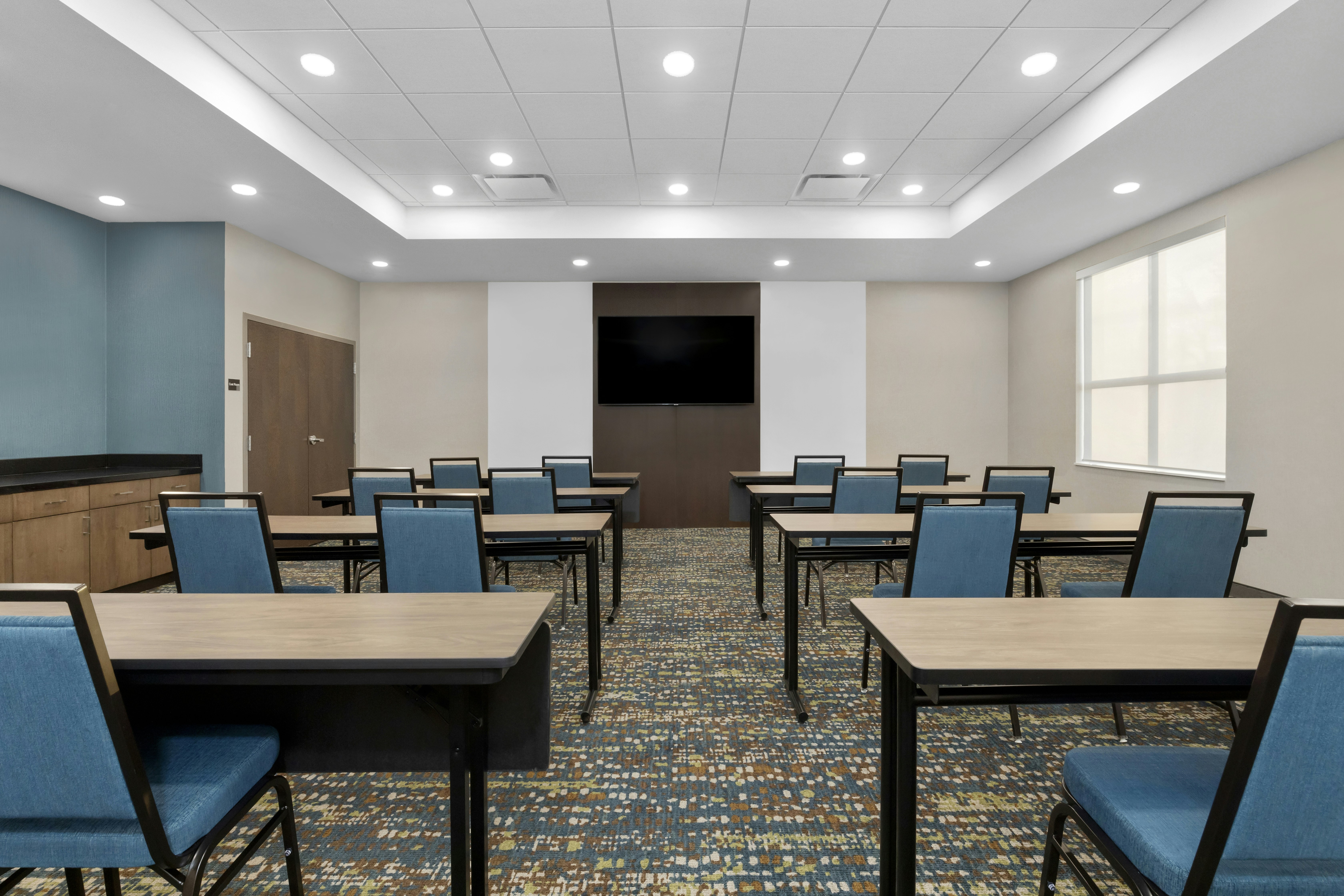 Hampton Inn by Hilton Cornwall 21/26