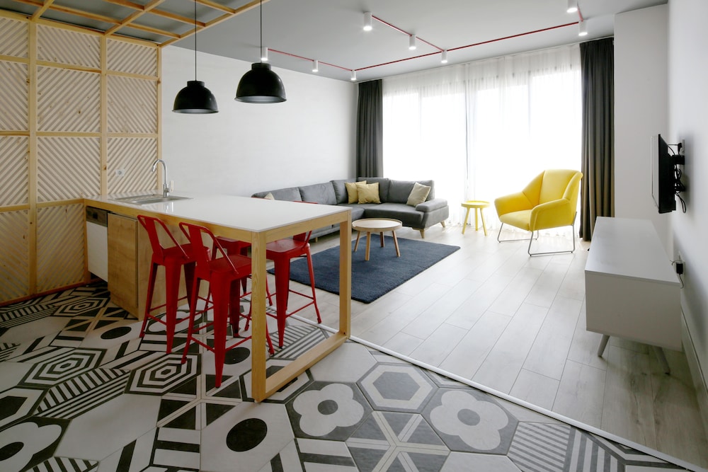 Coordinat Suites 55/65