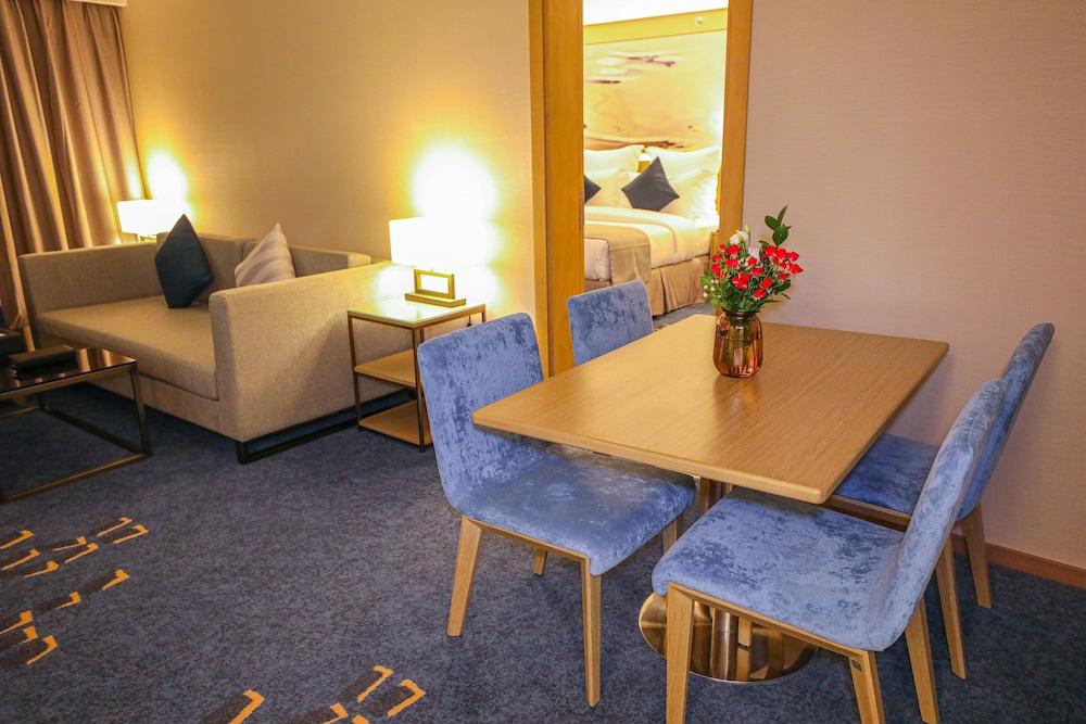 فندق شيرفل الواحة عنيزة(Cheerful Al Waha Unayzah Hotel Ex Golden Tulip Al Waha) 46/72
