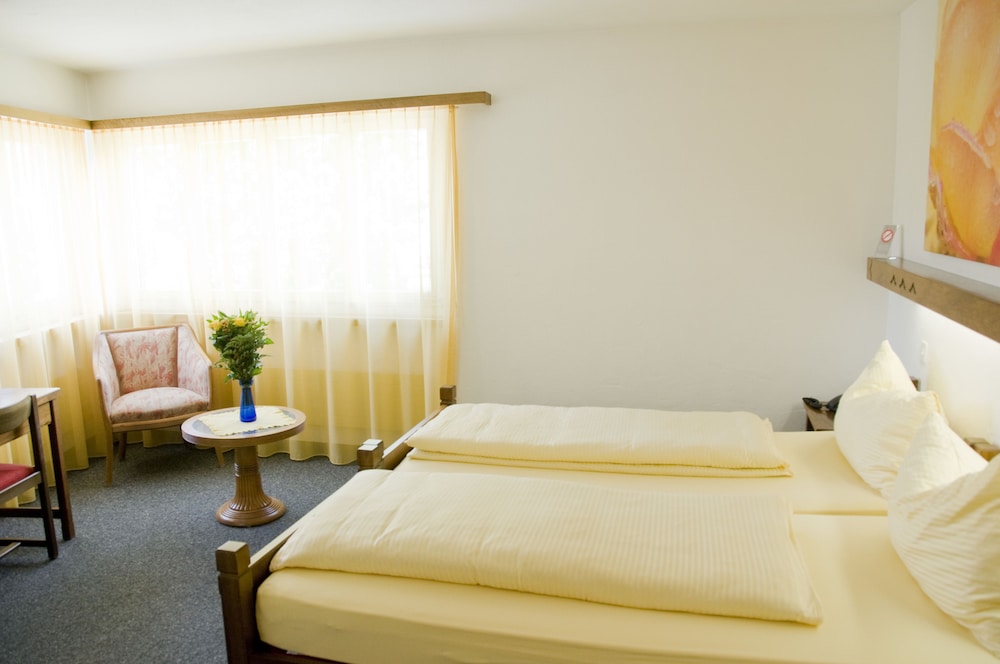 Schlosshotel - Self Check-In Hotel am Schlosspark 6/47