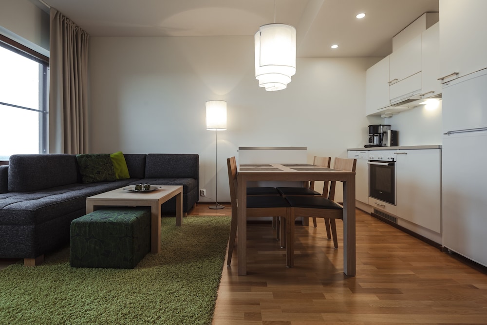 Lapland Hotels Saaga 35/53