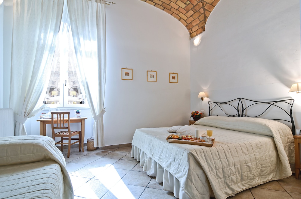 Relais Le Clarisse A Trastevere 43/78