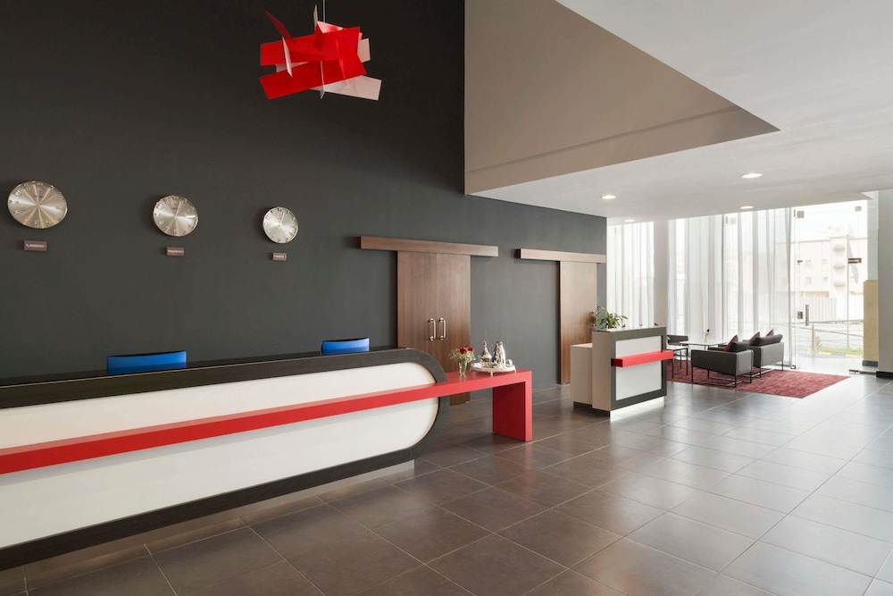 Lobby at Ramada Encore by Wyndham Al Khobar Olaya, AL KHOBAR