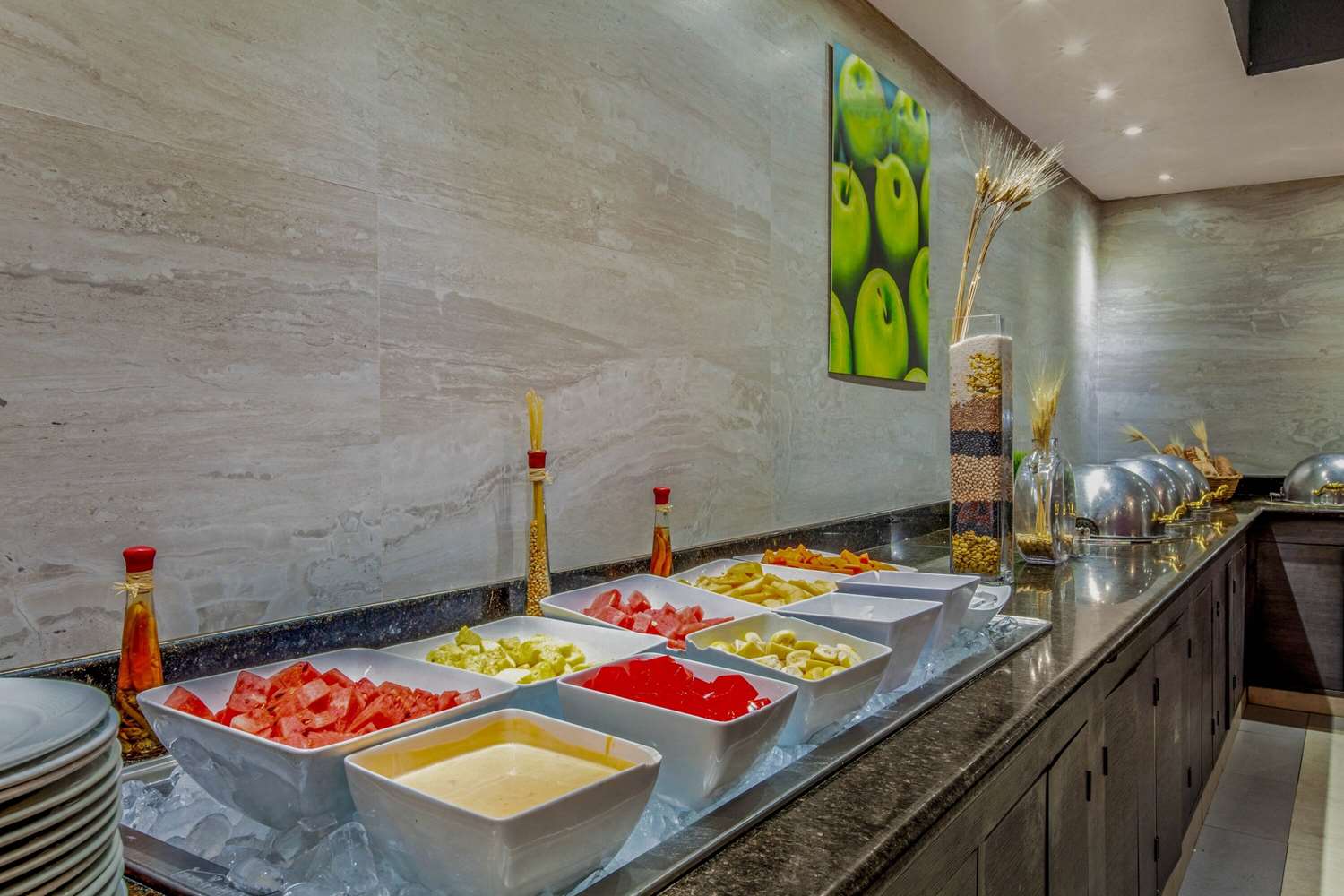 restaurant cafeteria
