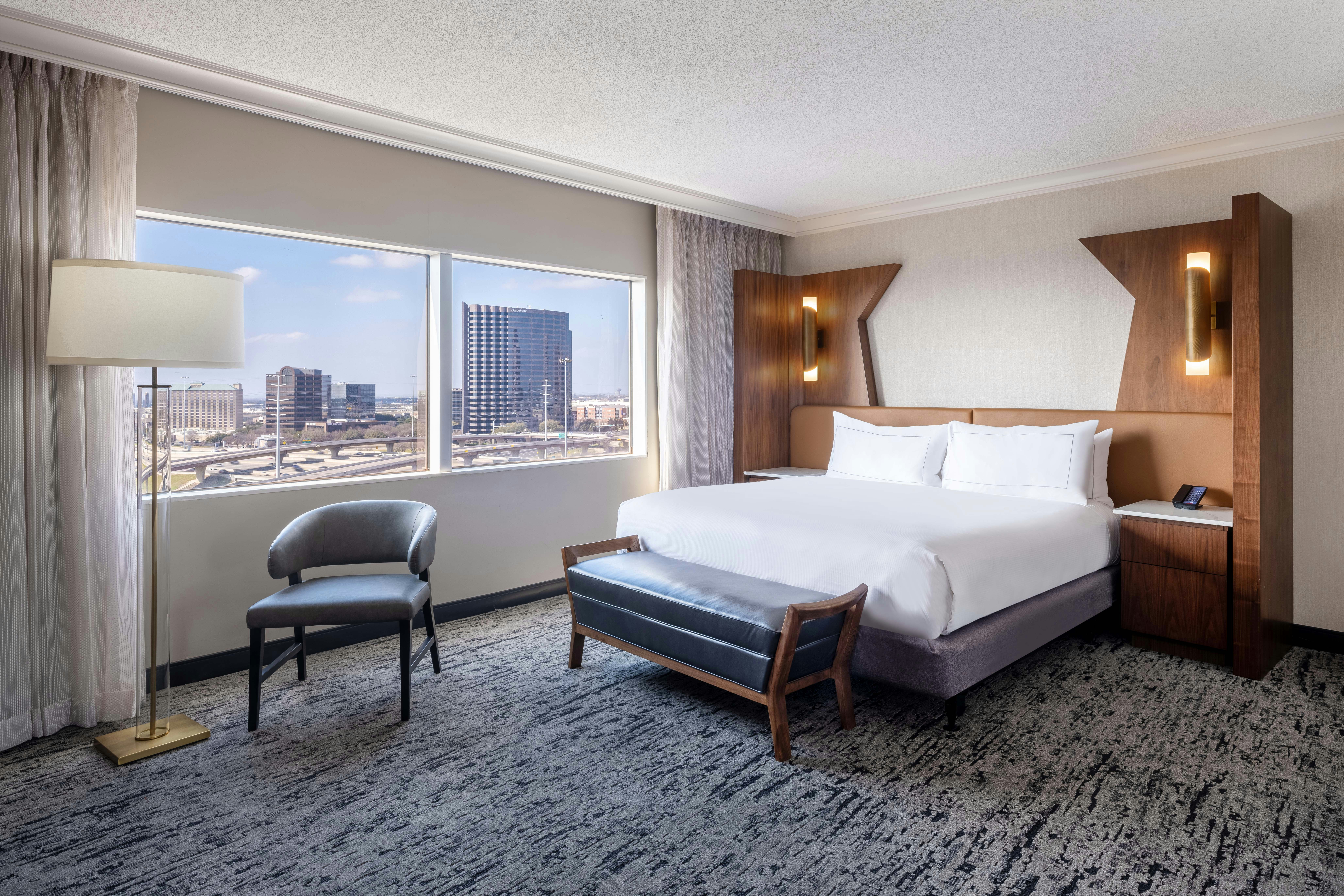 Suite, King Bed, Peloton