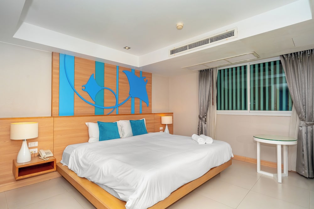 Ratana Apart Hotel At Kamala 18/50