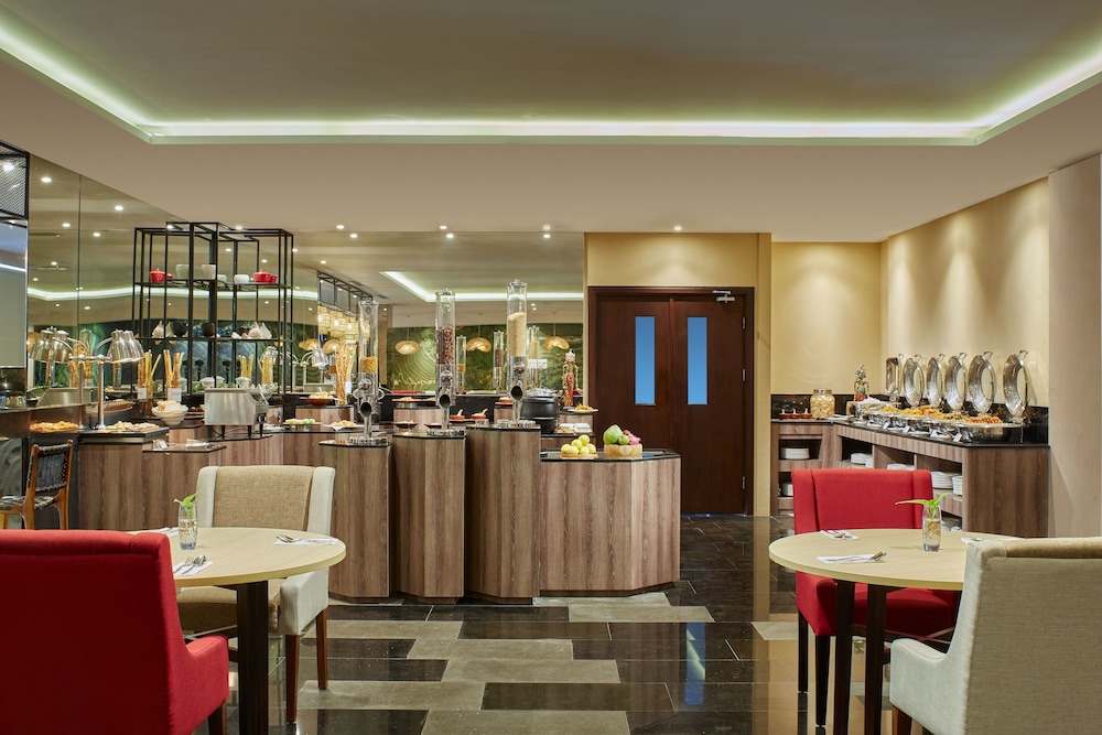 Four Star by Trans Hotel 32/50