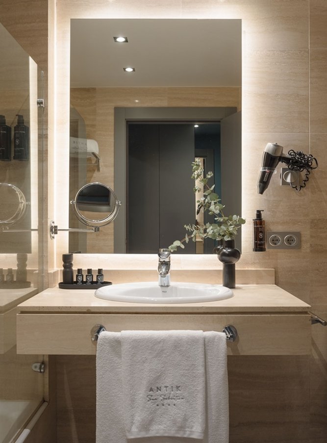 Hotel Antik San Sebastian 27/27
