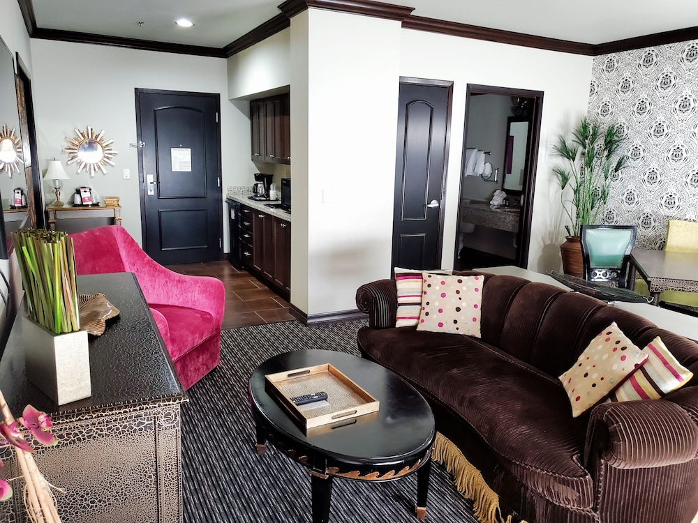 Hawthorn Suites by Wyndham Lubbock 64/92