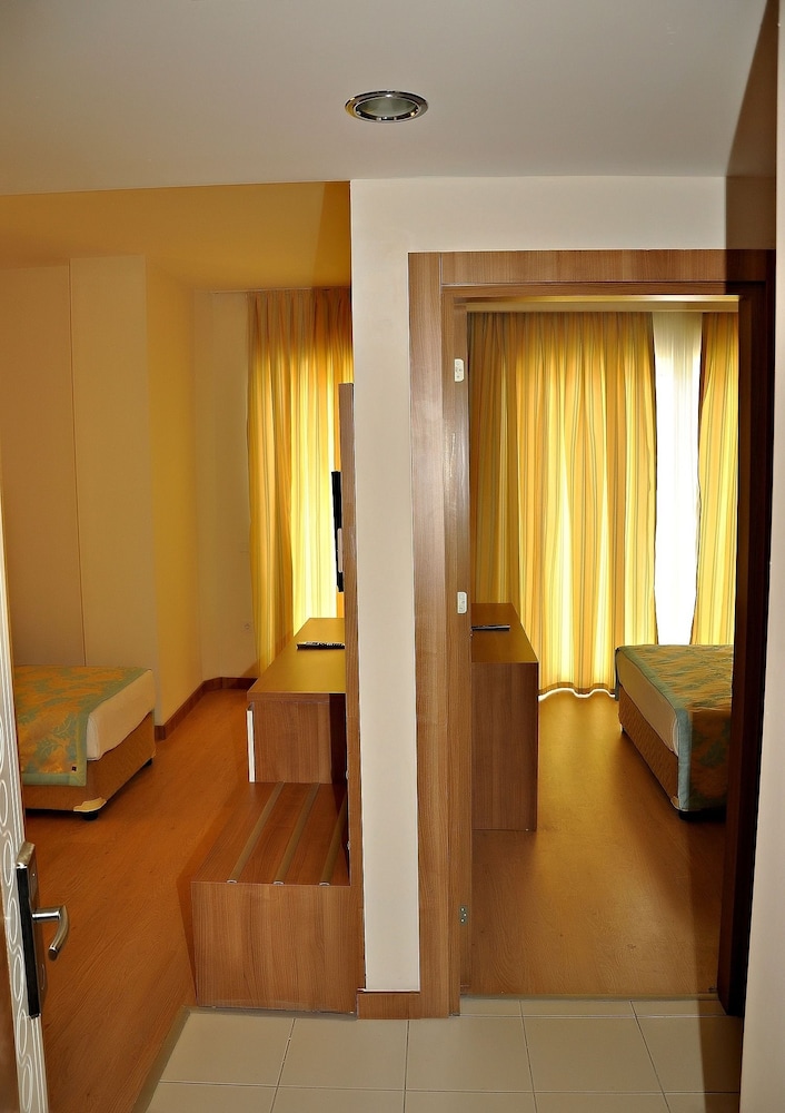 Merve Sun Hotel And Spa 50/50