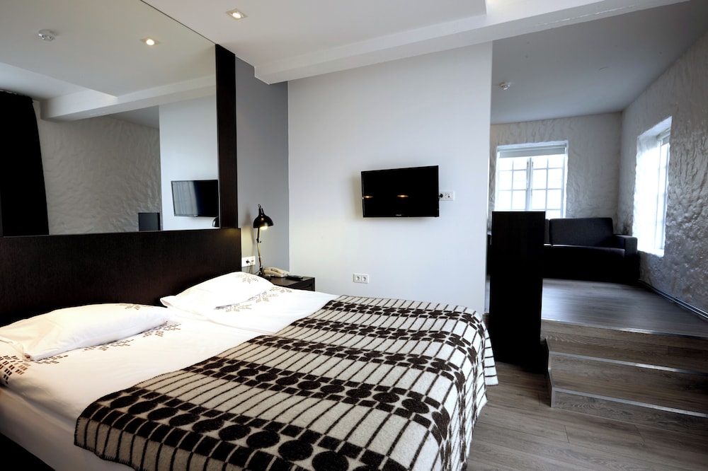 Fosshotel Raudara 24/55