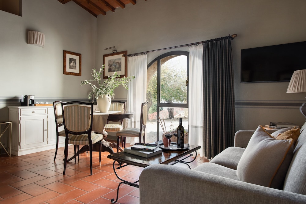 Relais Villa Dell Olmo 56/75