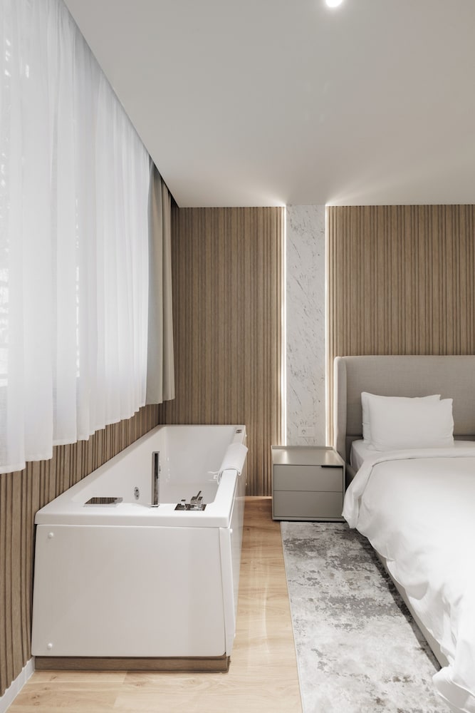 NUR Aparthotel Athens 6/35