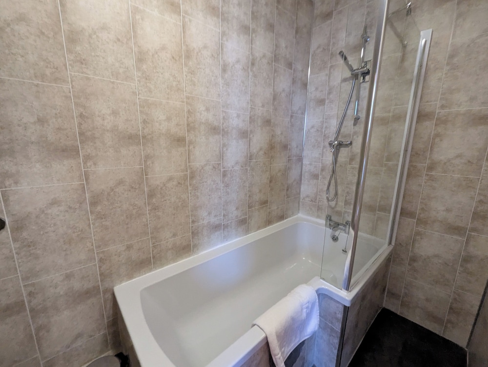 The Belgrave Hotel Tenby 36/62