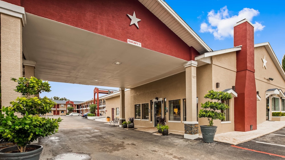 Best Western Johnson City Inn 3/37