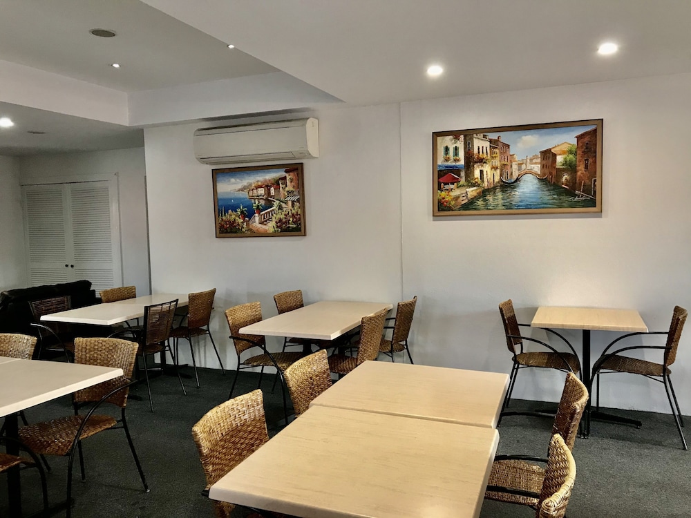 Mackay Rose Motel 28/44