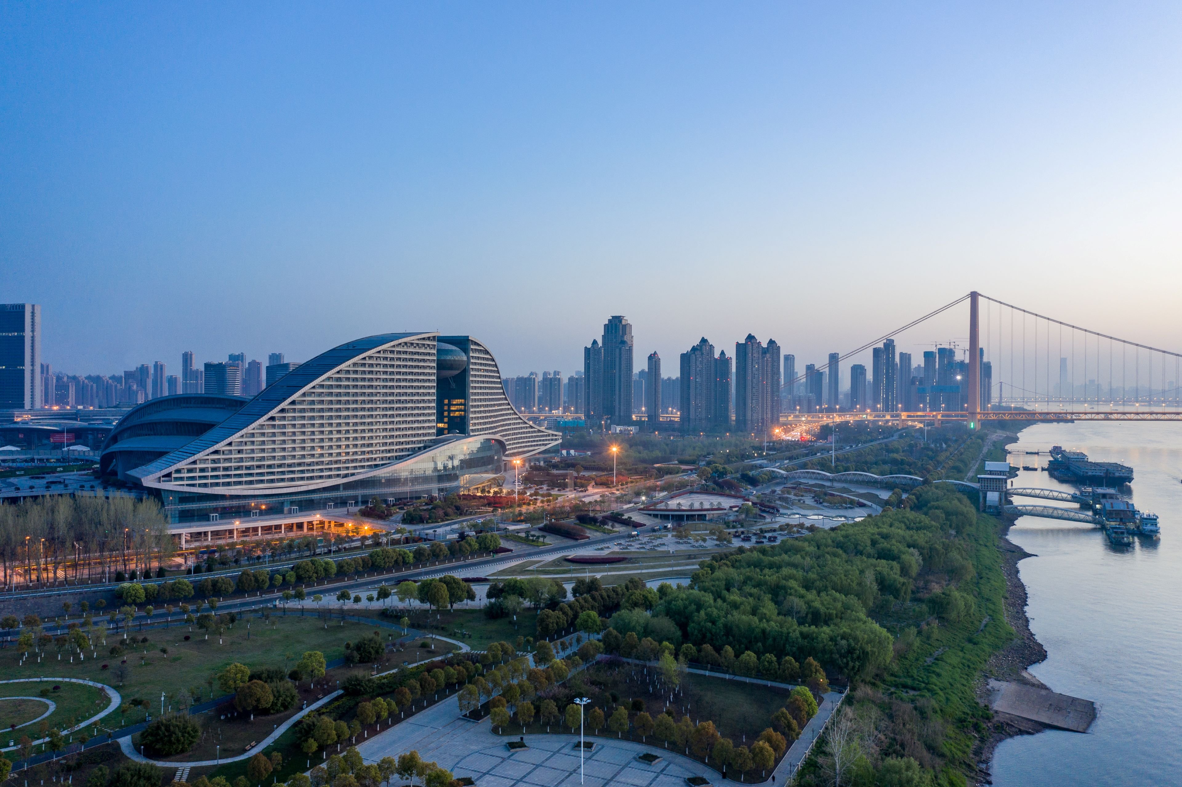 Holiday Inn & Suites Wuhan International Expo 65/67