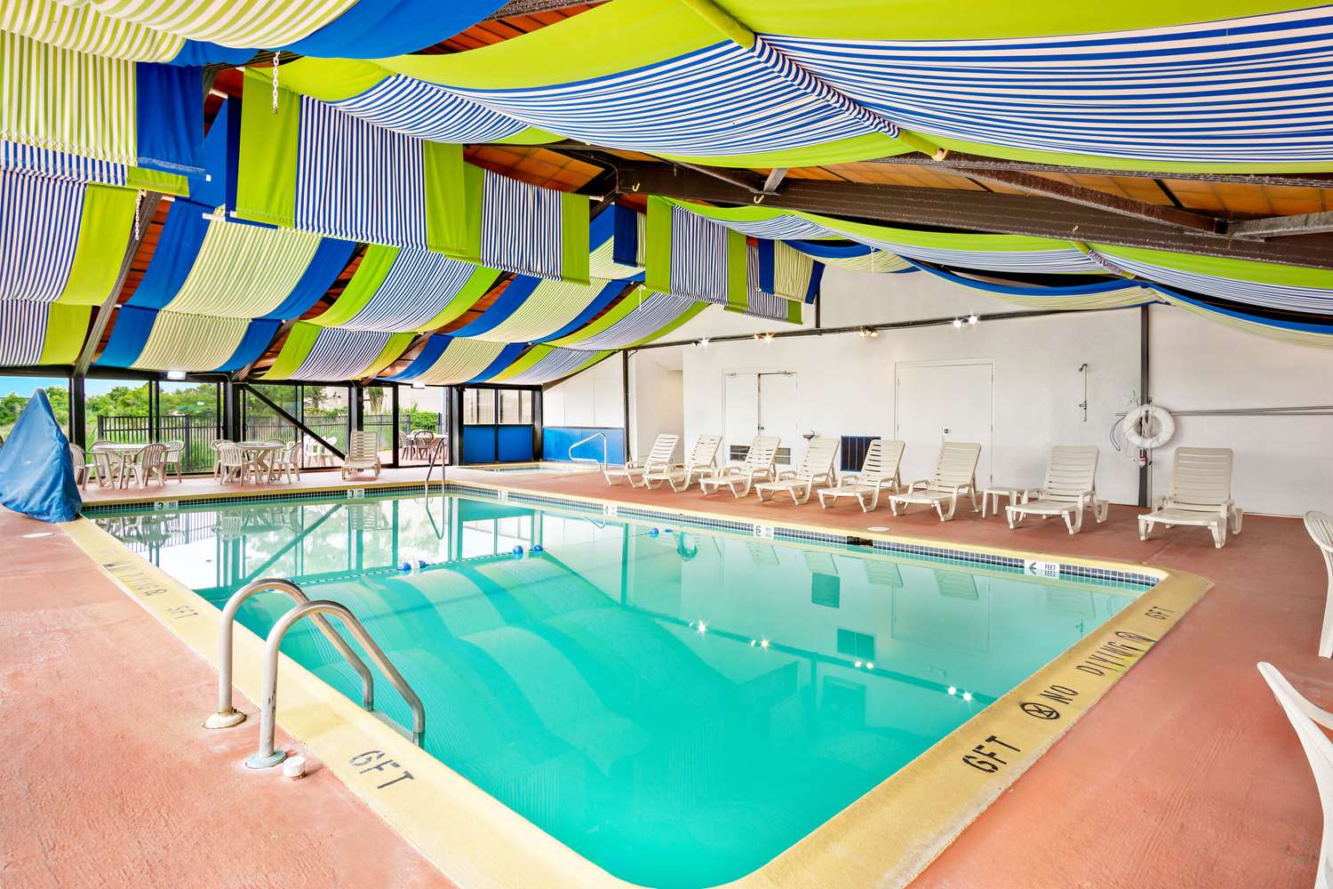 Comfort Inn Gold Coast 20/25
