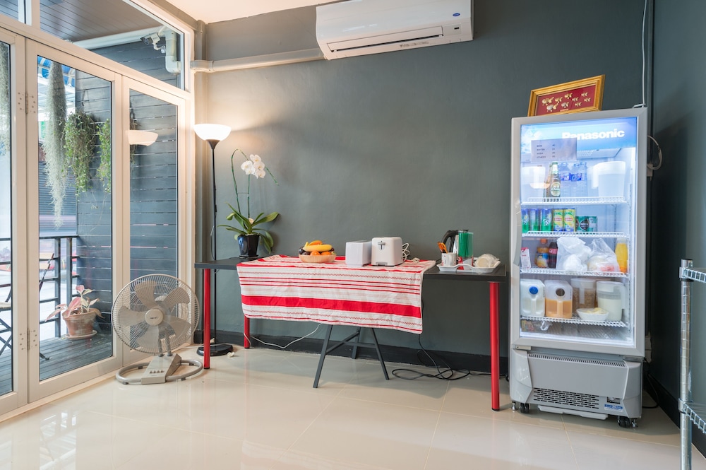 The Little Pig Sukhumvit 35/47