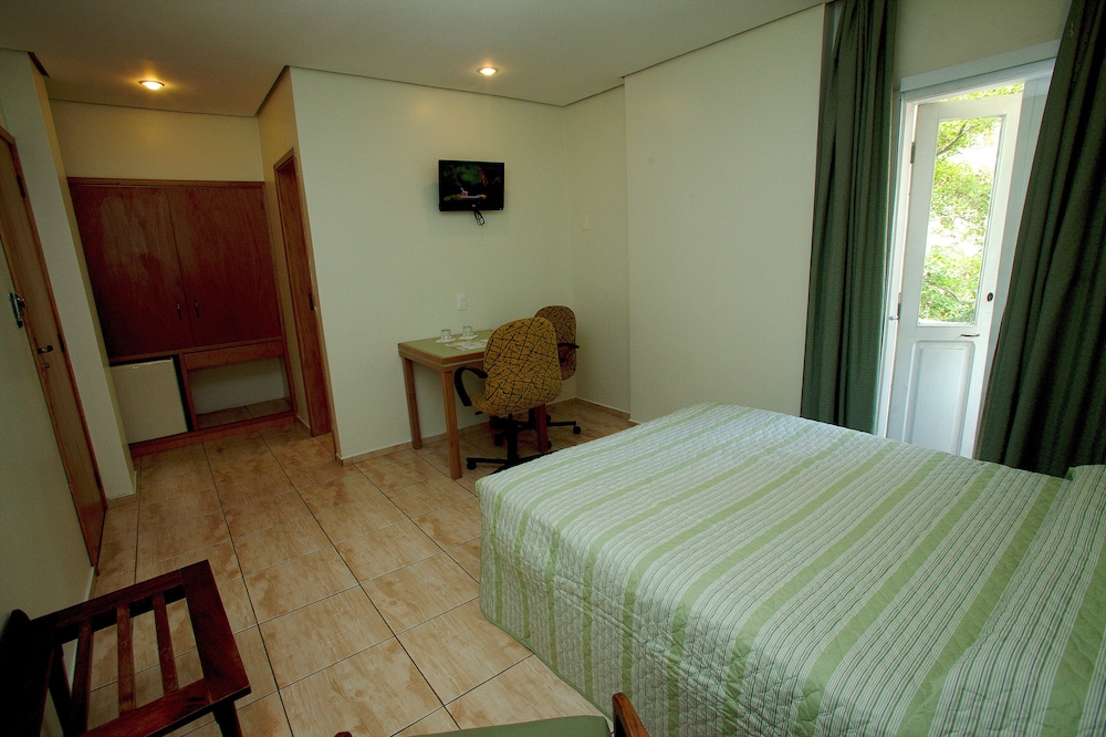 Hotel Cinelandia 15/40