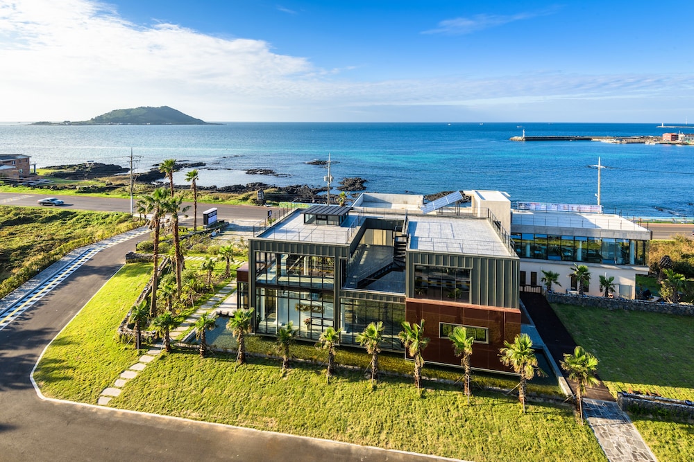 Augila Hotel Jeju Oceano Suites 57/61