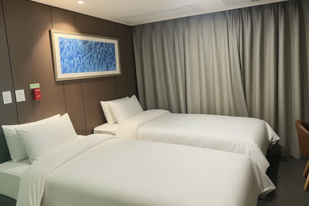 Raonstay in Perla Hotel 9/50